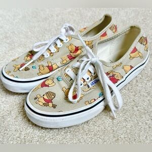 HTF LIMITED Edition DISNEY VANS X Winnie the Pooh Sz youth 1.0